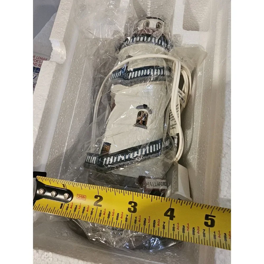 Lemax New Point Light House #95372 Retired 1999 Flashing‎ Rare Open Box